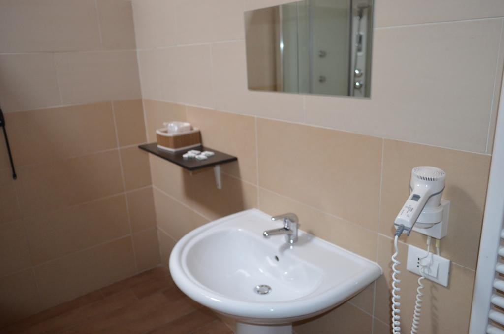 B&B Il Vicoletto LʼAquila Zewnętrze zdjęcie