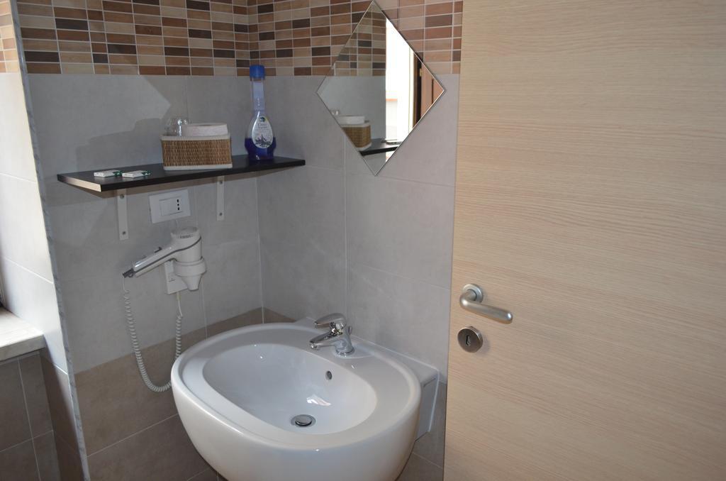 B&B Il Vicoletto LʼAquila Zewnętrze zdjęcie