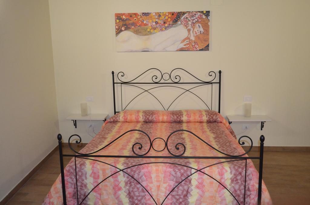 B&B Il Vicoletto LʼAquila Zewnętrze zdjęcie